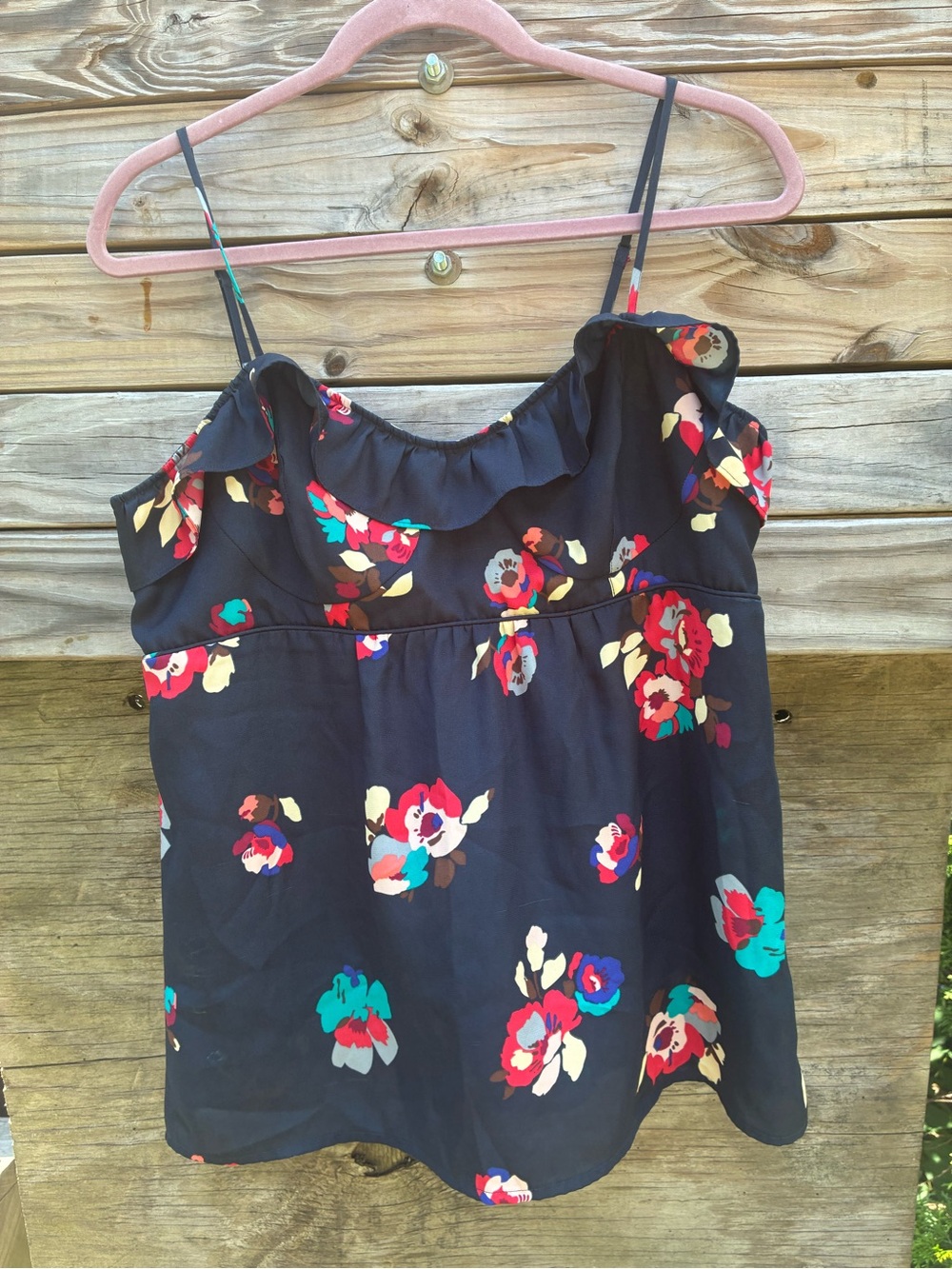 American Eagle Silky Navy Floral Ruffle Tank Tp Size Large